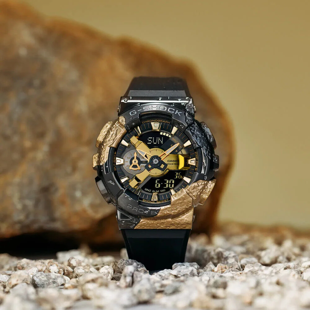นาฬิกาผู้ชาย CASIO G-SHOCK MID-TIER รุ่น GM-114GEM-1A9DR LIMITED METAL FACE SERIES วัสดุเรซิน สีดำ 158ed6ce45c0d5e1ea30accc712d43ff