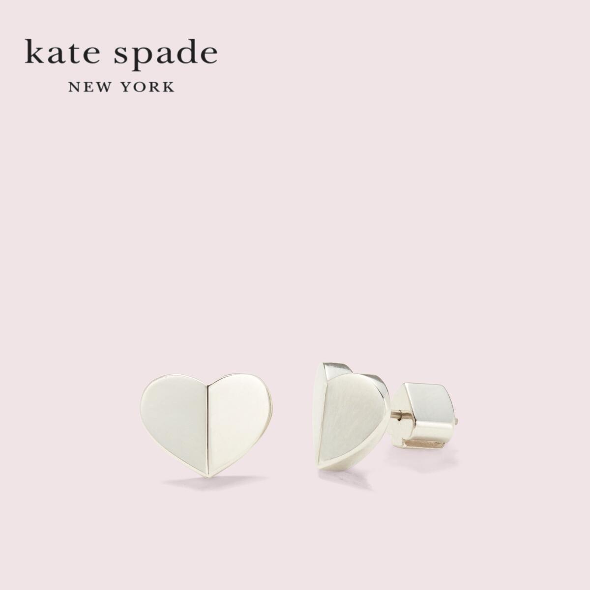 ต่างหู KATE SPADE NEW YORK HERITAGE SPADE METAL SMALL HEART STUDS WBRUH538 39a2cdc3a6f9ffb170faacf9c81f1df6